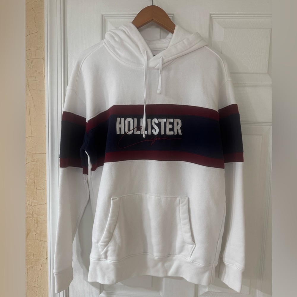 Hollister  Mens White Hoodie with Navy and Burgundy Accents